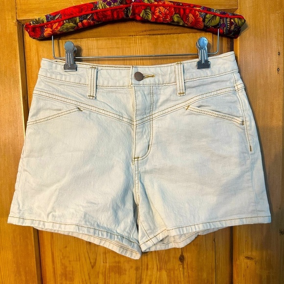 Universal Thread Vintage Midi Denim Shirts Cream w/Tan Thread Accents Size 2 - Picture 1 of 12